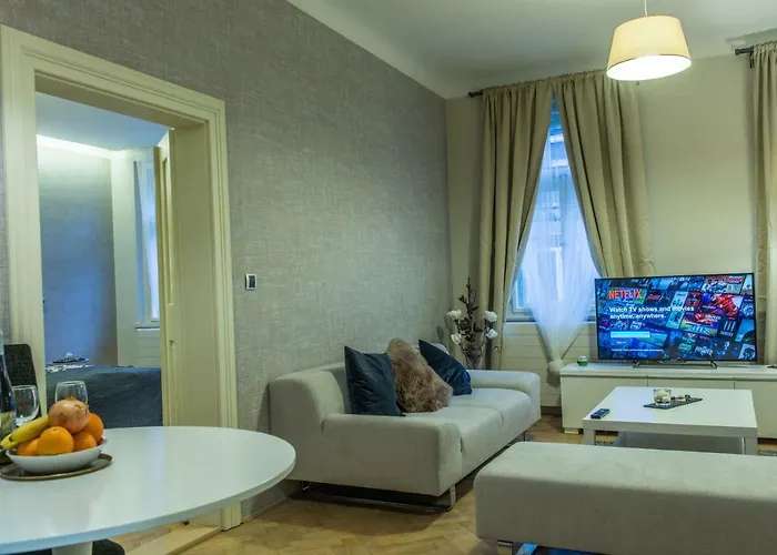Διαμέρισμα Exclusive 3 Bedroom Top-notch Flat, Great Location *