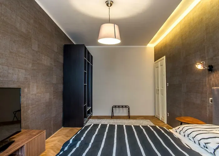 Exclusive 3 Bedroom Top-notch Flat, Great Location Apartmán *